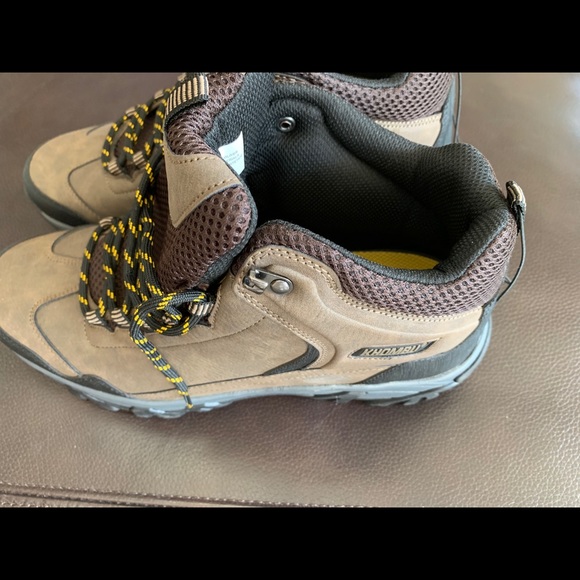 NEW Khombu boots - Picture 2 of 4